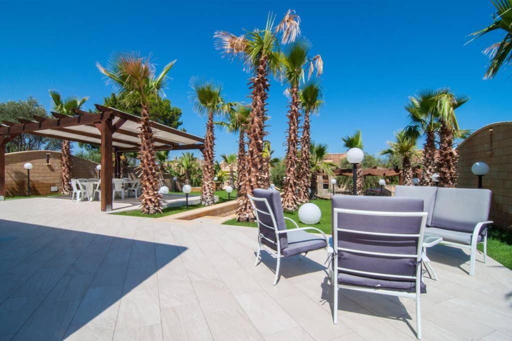 Villa Hh Selection Emiro Lascari Exterior foto